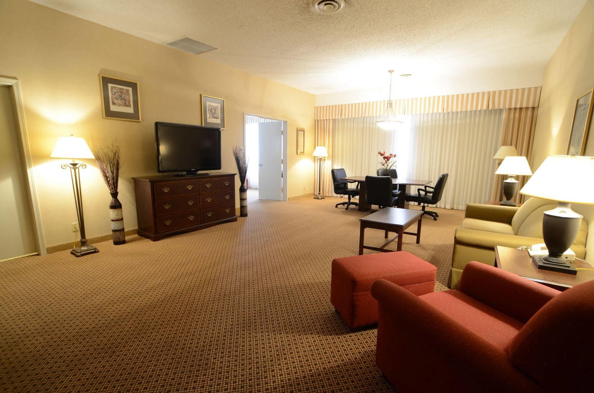Hotel Ava Lubbock Esterno foto